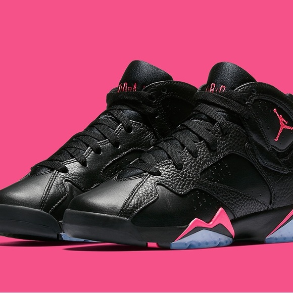 pink and black jordan 7s